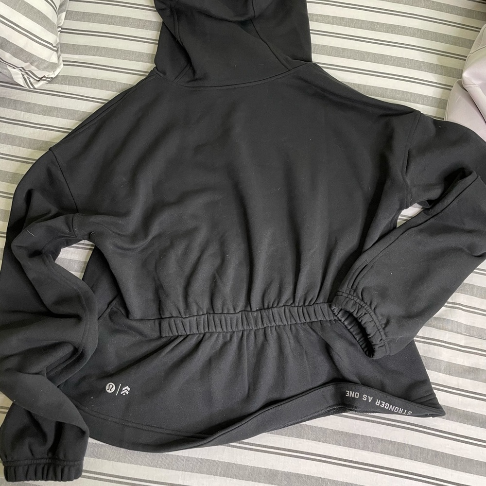 Black Pullover - image 2